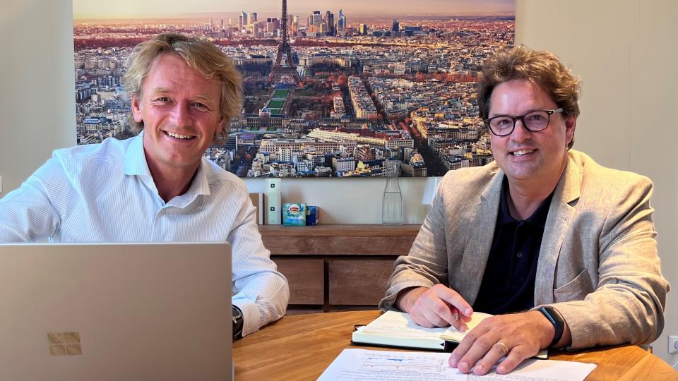 Jeroen Bok (links), Paul Balk (rechts) Jeroen Bok (links), Paul Balk (rechts)