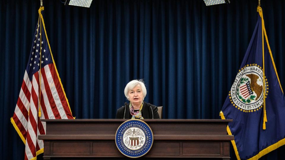 Janet Yellen, bij een persconferentie van de Fed 