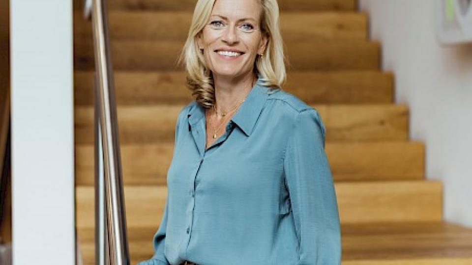 Iris van de Looij, Dufas Iris van de Looij, Dufas